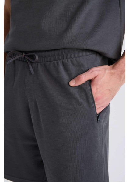 Regular Fit Düz Paça Cepli Basic Düz Şort B8792AX25SM