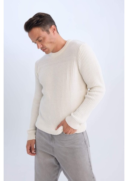 Standart Fit Bisiklet Yaka Dokulu Triko Kazak E0811AX24WN