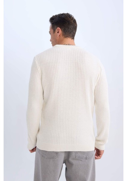 Standart Fit Bisiklet Yaka Dokulu Triko Kazak E0811AX24WN