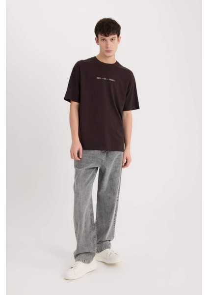 %100 Pamuk Rick and Morty Boxy Fit Bisiklet Yaka Sırt Baskılı Kısa Kollu Tişört D9843AX25SP