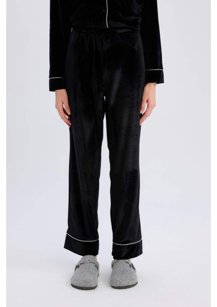 Kadife Pijama Takımı Uzun Kollu Üst Beli Lastikli Uzun Alt-Fall in Love D8676AX24WN