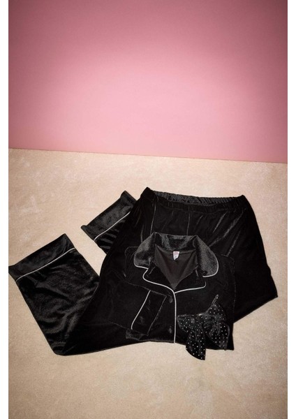 Kadife Pijama Takımı Uzun Kollu Üst Beli Lastikli Uzun Alt-Fall in Love D8676AX24WN