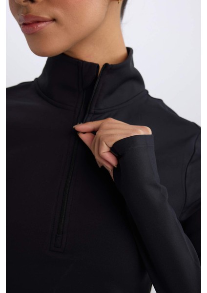 Fit Slim Fit Dar Kesim Fermuarlı Dik Yaka Sporcu Uzun Kollu Tişört