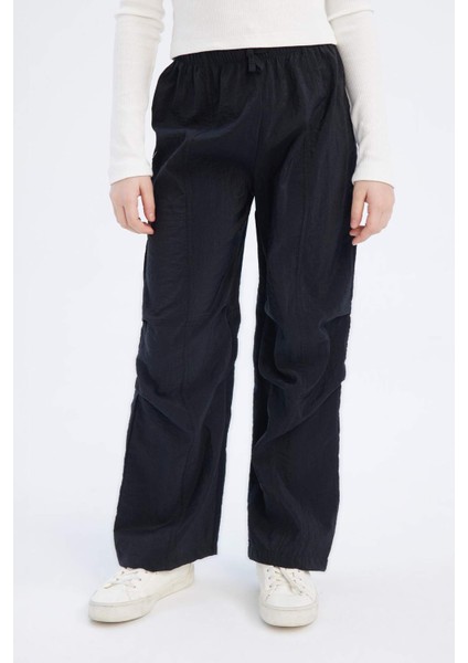 Kız Çocuk Beli Lastikli Düz Paça Paraşüt Pantolon D7605A825SM