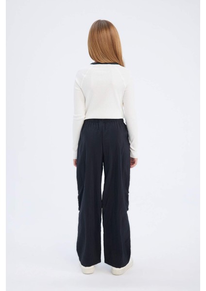 Kız Çocuk Beli Lastikli Düz Paça Paraşüt Pantolon D7605A825SM