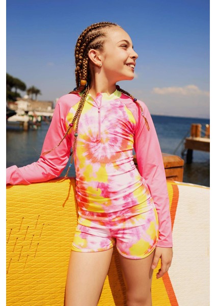 Kız Çocuk 2'li Takım Batik Desenli Uzun Kollu Üst Deniz Şortu C4191A825HS