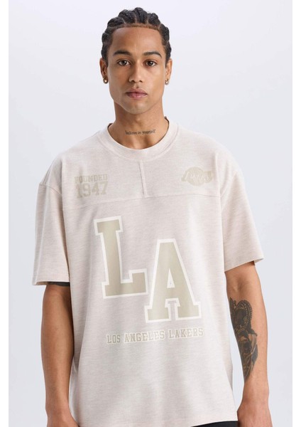 Fit NBA Los Angeles Lakers Oversize Geniş Kalıp Bisiklet Yaka Kısa Kollu Pike Tişört D8551AX25SP