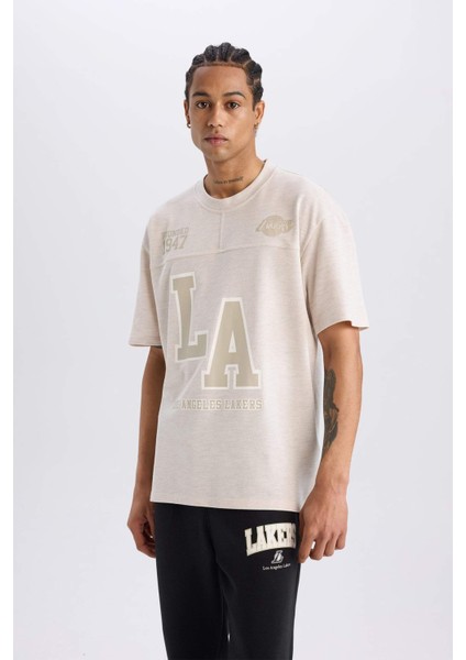 Fit NBA Los Angeles Lakers Oversize Geniş Kalıp Bisiklet Yaka Kısa Kollu Pike Tişört D8551AX25SP