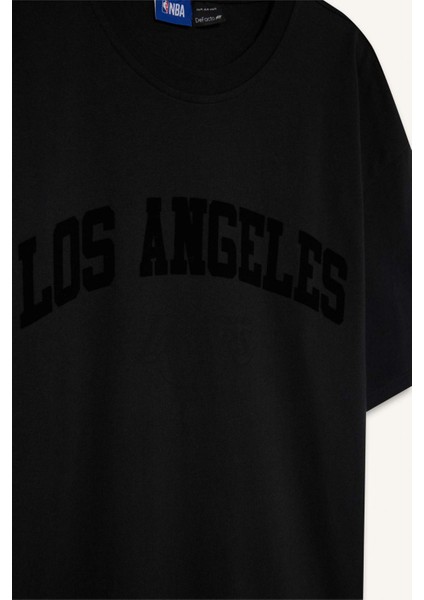 Fit NBA Los Angeles Lakers Oversize Geniş Kalıp Bisiklet Yaka Kısa Kollu Tişört D6714AX25SP