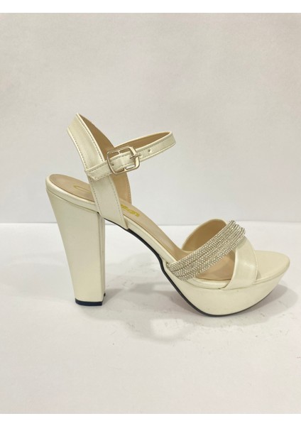 Abiye Ayakkabı Gece Ayakkabısı Stiletto Bilekten Bağlamalı Topuklu Kalın Topuklu Ayakkabı Platform Topuk Ince Topuk Sandalet Rugan Ayakkabı Klasik Topuklu Düz Deri Ayakkabı modelleri