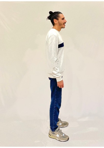 Erkek Bisiklet Yaka Rahat Kalıp 3 Iplik Kalın Garnili Sweatshirt SPR24SW35 fiyatları