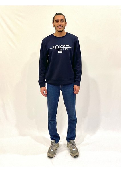 Erkek Bisiklet Yaka Rahat Kalıp 3 Iplik Kalın Tokyo Baskılı Sweatshirt SPR24SW30