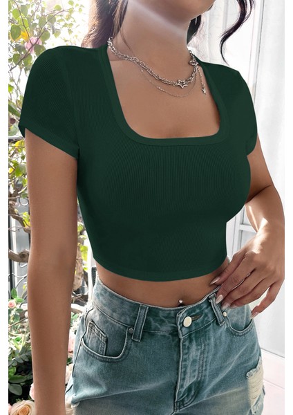Kadın Yeşil Yarım Kol Düz Yaka Crop Top Bluz fırsatları