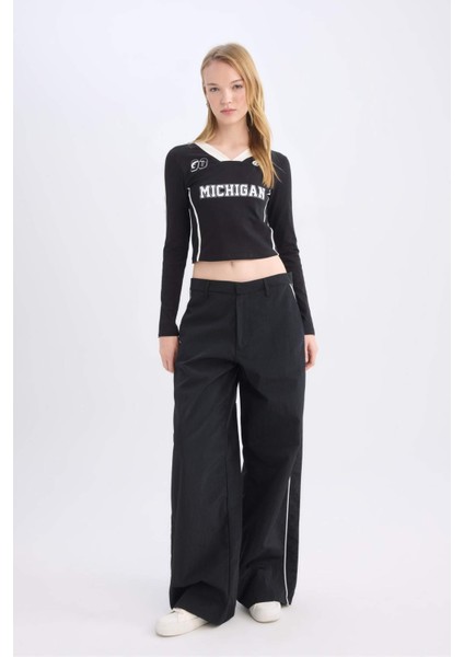 Wide Leg Geniş Bol Paça Cepli Şerit Detaylı Normal Bel Pantolon D4404AX24AU