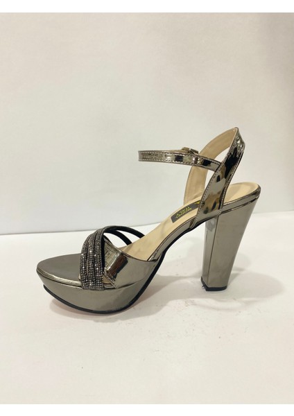 Abiye Ayakkabı Gece Ayakkabısı Stiletto Bilekten Bağlamalı Topuklu Kalın Topuklu Ayakkabı Platform Topuk Ince Topuk Sandalet Rugan Ayakkabı Klasik Topuklu Düz Deri Ayakkabı modelleri