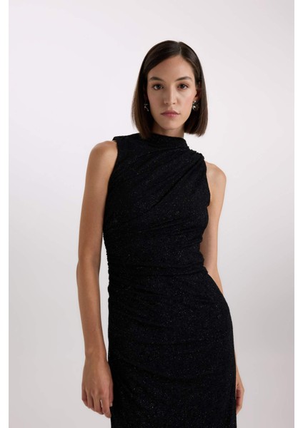 Fitted İşlemeli Kadife Kolsuz Maxi Elbise D9885AX24AU