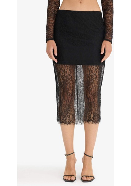 Slim Fit Dar Kesim Astarlı Midi Dantelli Etek E0465AX24AU