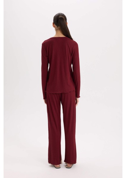 Pijama Takımı V Yaka Düğmeli Ribana Uzun Kollu Üst Beli Lastikli Geniş Paça Alt-Fall in Love D2273AX24WN