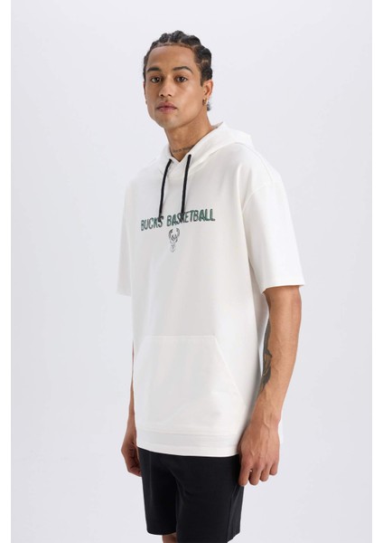 Fit NBA Milwaukee Bucks Oversize Geniş Kalıp Kapüşonlu Sırt Baskılı Kısa Kollu Tişört D6689AX25SP