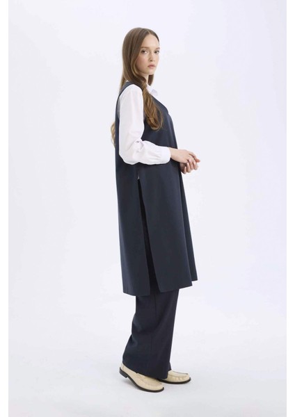 Regular Fit V Yaka Basic Düz Uzun Cepli Süveter E1340AX25SP