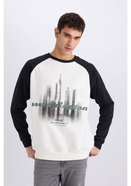 Oversize Geniş Kalıp Bisiklet Yaka Baskılı Sweatshirt D6997AX25SP