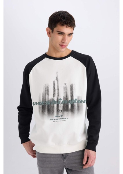 Oversize Geniş Kalıp Bisiklet Yaka Baskılı Sweatshirt D6997AX25SP