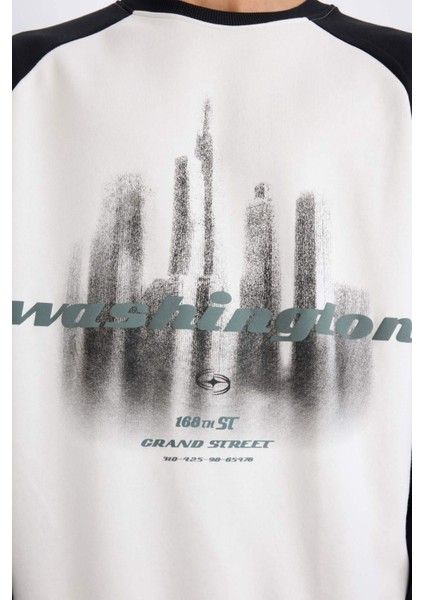 Oversize Geniş Kalıp Bisiklet Yaka Baskılı Sweatshirt D6997AX25SP