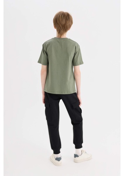 Erkek Çocuk 2'li Takım Kısa Kollu Tişört Kargo Cepli Pantolon E2820A825SP