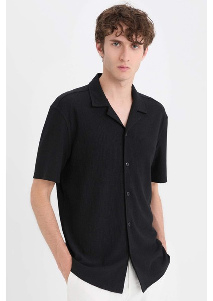 Modern Fit Polo Yaka Dokulu Penye Kısa Kollu Siyah Gömlek C4125AX25SM