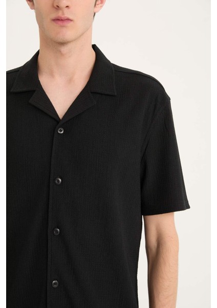Modern Fit Polo Yaka Dokulu Penye Kısa Kollu Siyah Gömlek C4125AX25SM