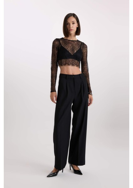 Crop Bisiklet Yaka Dantel Uzun Kollu Bluz E0210AX24AU