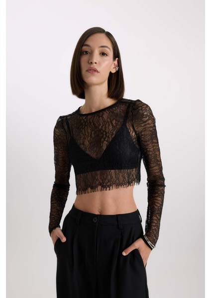 Crop Bisiklet Yaka Dantel Uzun Kollu Bluz E0210AX24AU