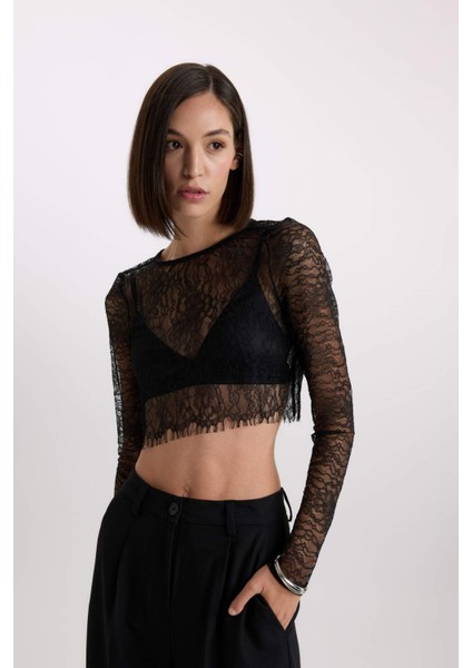 Crop Bisiklet Yaka Dantel Uzun Kollu Bluz E0210AX24AU