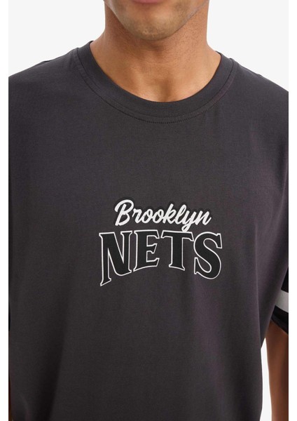 Fit NBA Brooklyn Nets Oversize Geniş Kalıp Bisiklet Yaka Sırt Baskılı Kısa Kollu Tişört E2183AX25SM