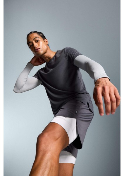 Fit Slim Fit Dar Kesim Sporcu Taytlı Şort E2760AX25SM