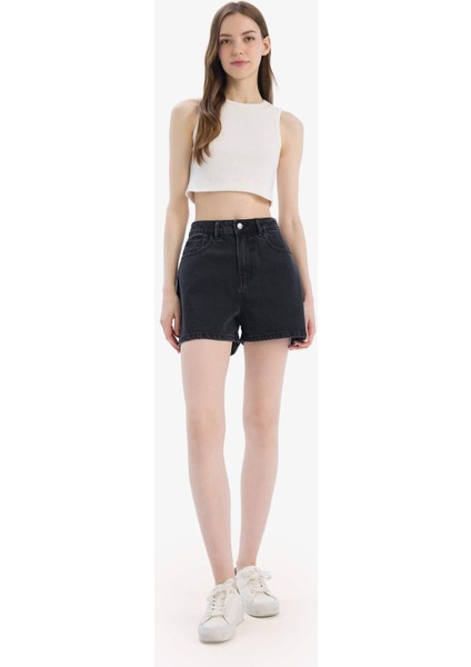Mom Fit Yüksek Bel Kısa Paça Jean Şort