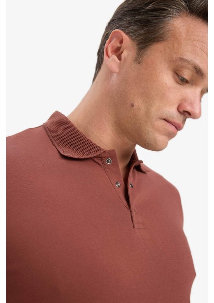Slim Fit Dar Kesim Polo Yaka Kısa Kollu Dokulu Basic Düz Tişört T5259AZ25SM