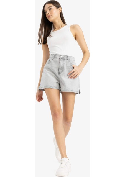 Mom Fit Yüksek Bel Kısa Paça Jean Şort E0528AX25SM