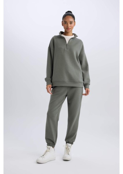 Fit Oversize Geniş Kalıp Dik Yaka Sporcu Sweatshirt D3796AX24WN