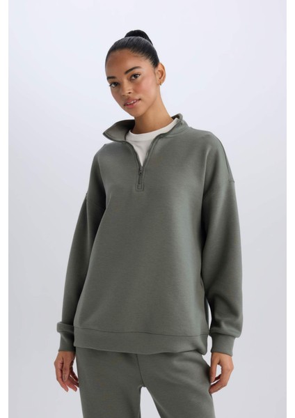 Fit Oversize Geniş Kalıp Dik Yaka Sporcu Sweatshirt D3796AX24WN