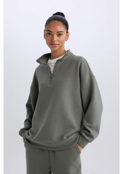 Fit Oversize Geniş Kalıp Dik Yaka Sporcu Sweatshirt D3796AX24WN