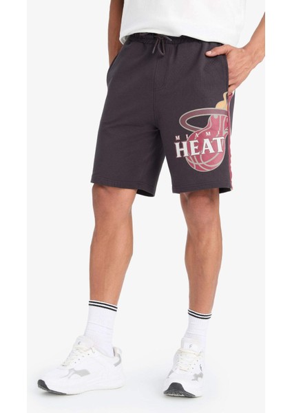 Fit NBA Miami Heat Standart Fit Kısa Paça Şort E2190AX25SM