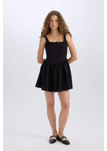 Kare Yaka Askılı Mini Elbise