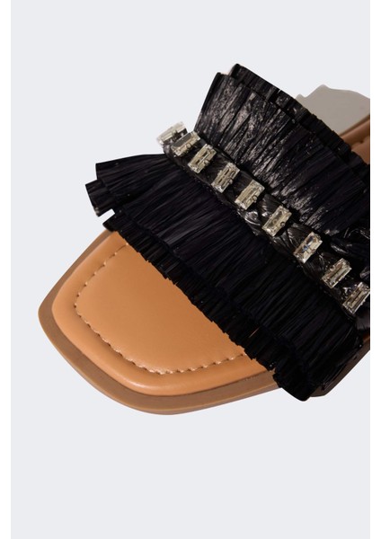 Kadın Taşlı Tek Bantlı Düz Taban Terlik E2497AX25SM