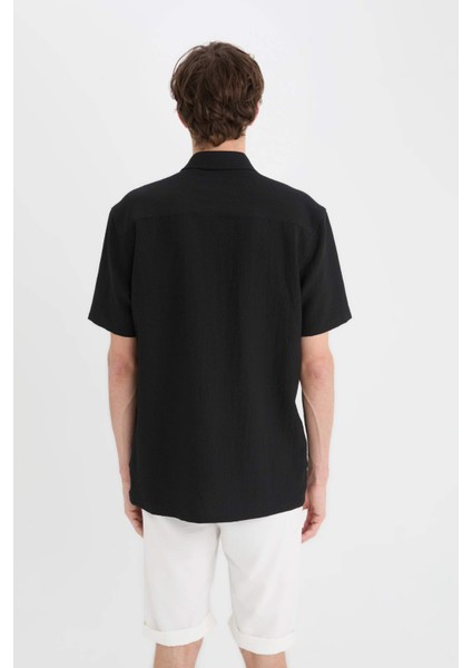 Regular Fit Polo Yaka Krinkıl Yazlık Kısa Kollu Siyah Gömlek E1223AX25SM