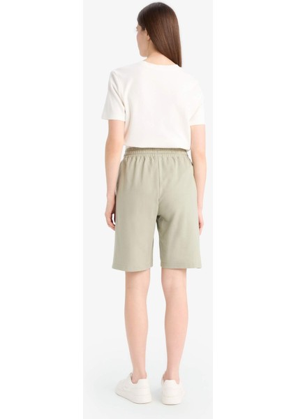 Regular Fit Normal Bel Düz Paça Bermuda Şort N7439AZ25HS