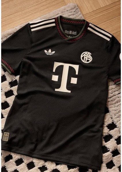 Bayern Münih 2025/26 Yeni Sezon Harry Kane Alternatif Forması (Newthirdkit) fiyatları