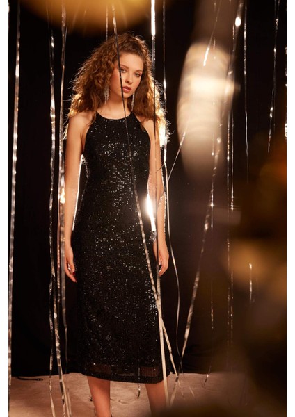 Halter Yaka Payetli Kolsuz Midi Siyah Abiye Elbise E2437AX24WN