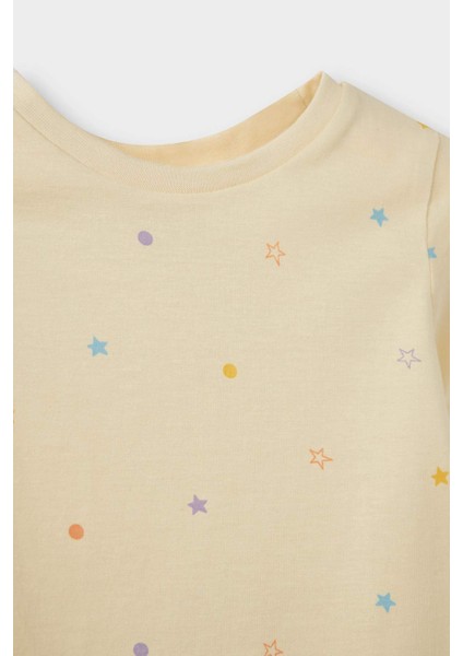 Kız Bebek 4'lü Pijama Takımı Yıldız Desenli Kısa Kollu Penye Üst Beli Lastikli Şort E1555A525HS
