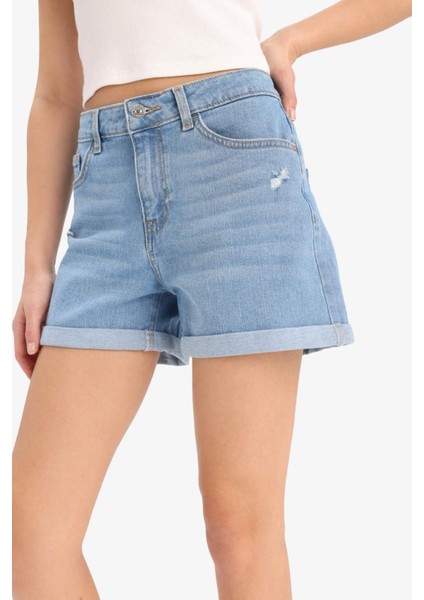 Normal Bel Yıkamalı Cepli Duble Paça Jean Şort E0701AX25SM
